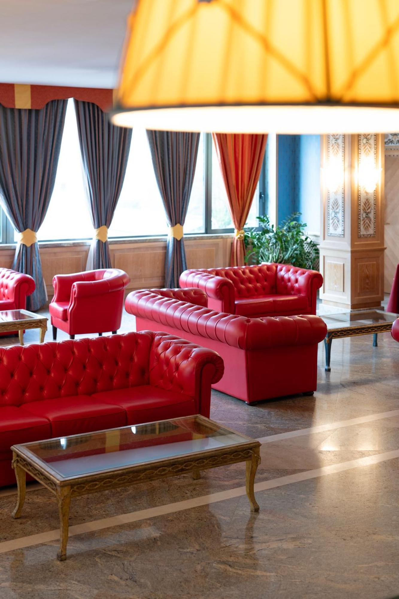 Hotel Promenade Montesilvano Marina Buitenkant foto